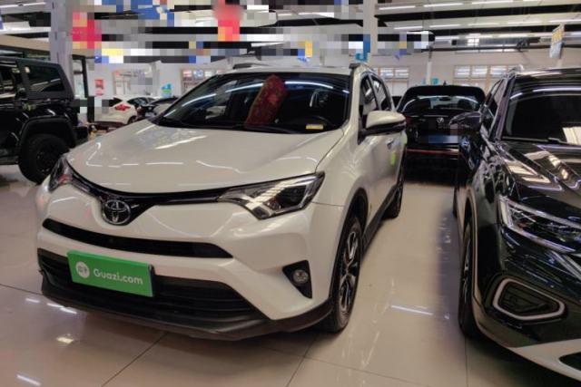 Used Toyota RAV4 2016 2.0L CVT Two-Wheel Drive Fashion Edition China V Standard