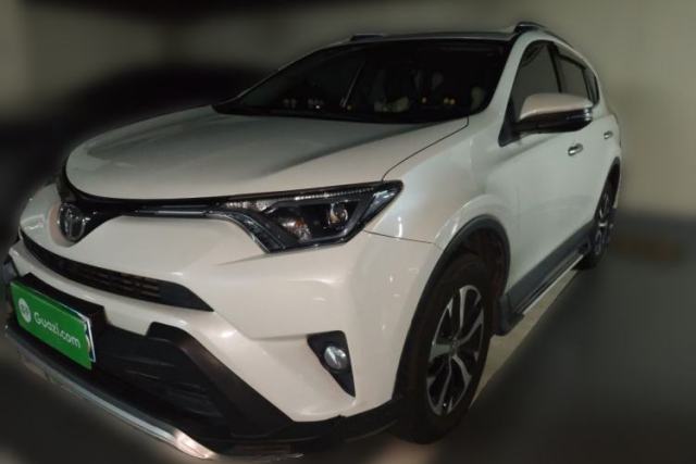 Used Toyota RAV4 2016 2.0L CVT Two-Wheel Drive Fashion Edition China V Standard