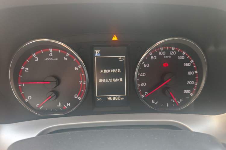 Used Toyota RAV4 2016 2.0L CVT Two-Wheel Drive Smart Edition China V Standard Instrument Cluster