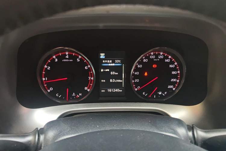Used Toyota RAV4 2016 2.0L CVT Two-Wheel Drive Smart Edition China V Standard Instrument Cluster