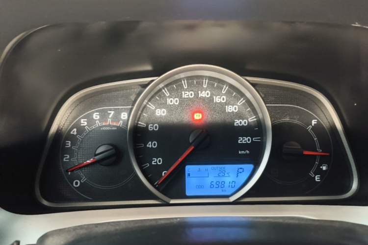 Used Toyota RAV4 2016 2.0L CVT Two-Wheel Drive Comfort Edition China V Standard Instrument Cluster