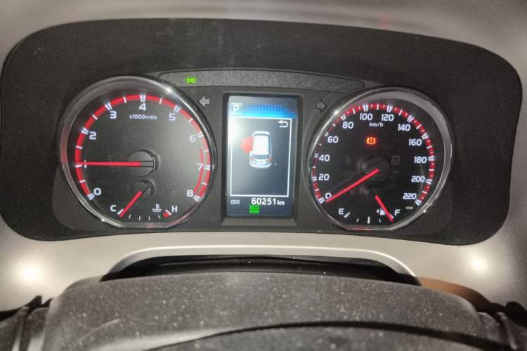 Used Toyota RAV4 2016 2.5L Automatic 4x4 Elite Edition Instrument Cluster