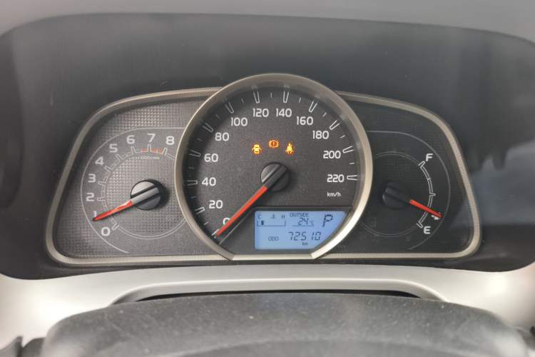 Used Toyota RAV4 2016 2.0L CVT Two-Wheel Drive Urban Edition China V Standard Instrument Cluster