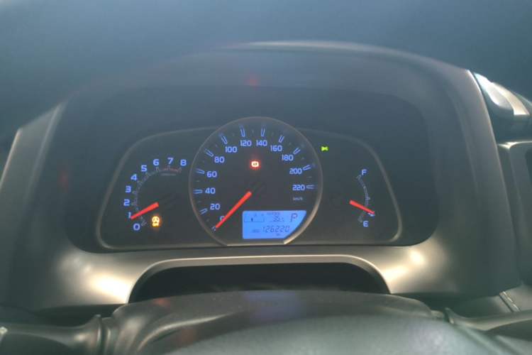 Used Toyota RAV4 2016 2.0L CVT Two-Wheel Drive Fashion Edition China V Standard Instrument Cluster