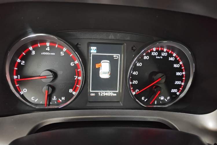 Used Toyota RAV4 2016 2.5L Automatic 4x4 Elite Edition Instrument Cluster