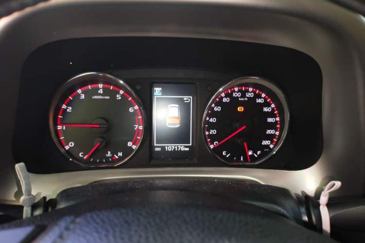 Used Toyota RAV4 2016 2.5L Automatic 4x4 Elite Edition Instrument Cluster
