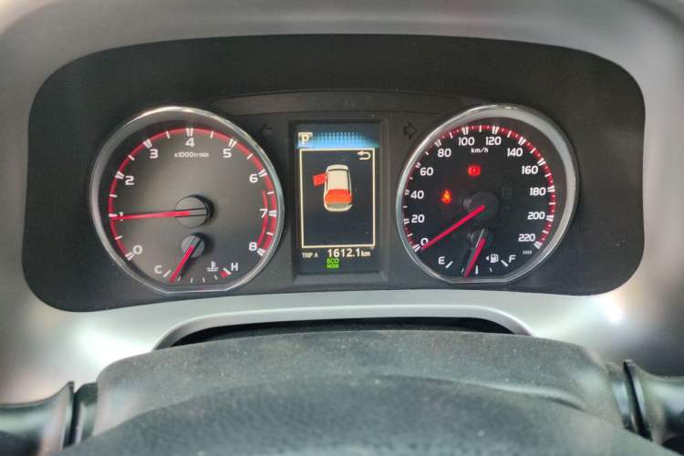 Used Toyota RAV4 2016 2.0L CVT 4x4 New Edition China V Standard Instrument Cluster