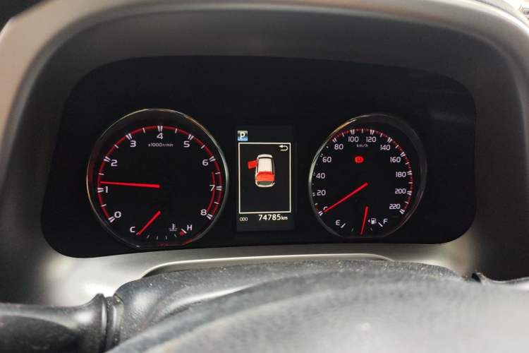 Used Toyota RAV4 2016 2.0L CVT Two-Wheel Drive Smart Edition China V Standard Instrument Cluster