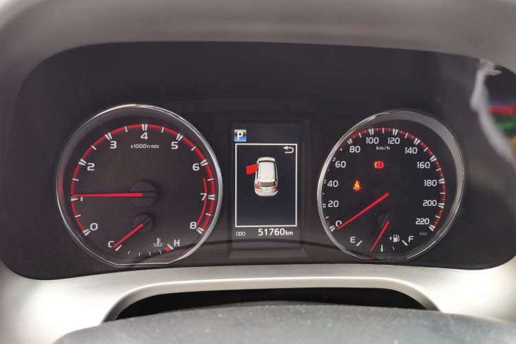 Used Toyota RAV4 2016 2.0L CVT Two-Wheel Drive Smart Edition China V Standard Instrument Cluster