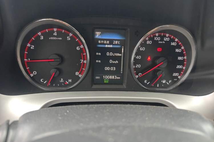 Used Toyota RAV4 2016 2.5L Automatic 4x4 Elite Edition Instrument Cluster