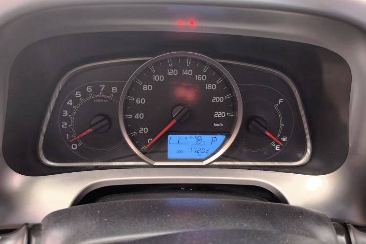Used Toyota RAV4 2016 2.0L CVT Two-Wheel Drive Fashion Edition China V Standard Instrument Cluster