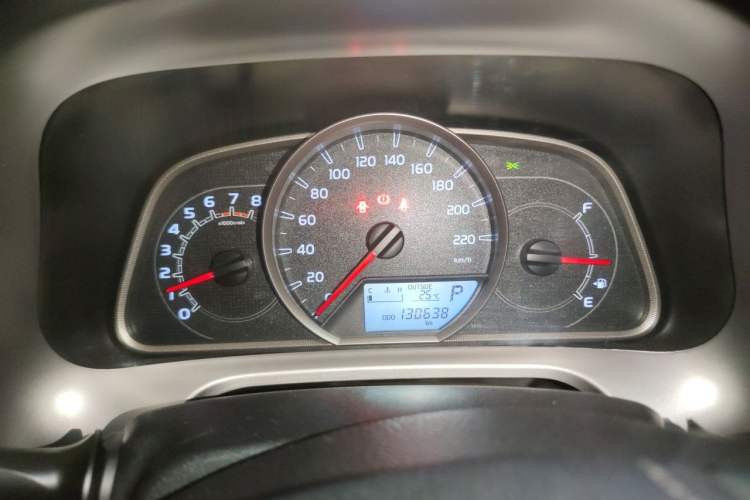Used Toyota RAV4 2016 2.0L CVT Two-Wheel Drive Comfort Edition China V Standard Instrument Cluster