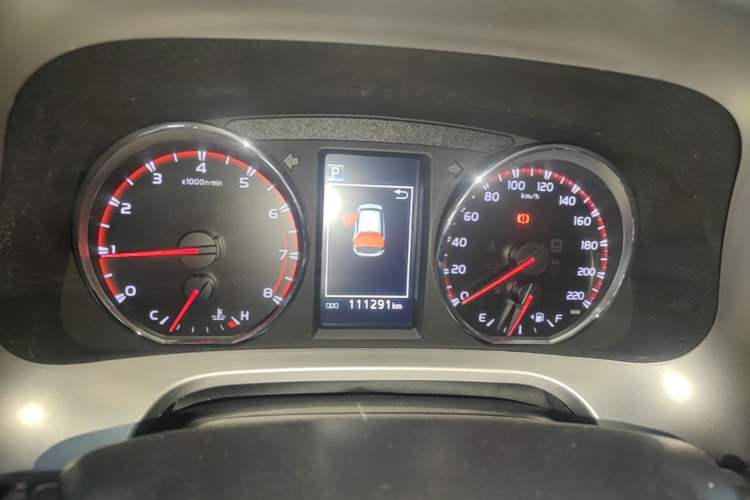 Used Toyota RAV4 2016 2.0L CVT Two-Wheel Drive Smart Edition China V Standard Instrument Cluster