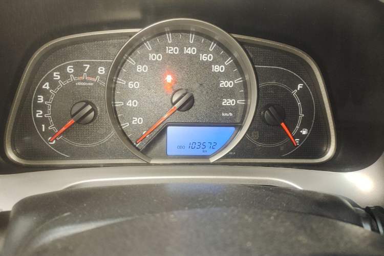 Used Toyota RAV4 2016 2.0L CVT Two-Wheel Drive Comfort Edition China V Standard Instrument Cluster