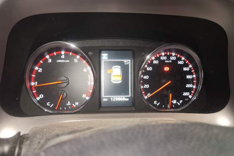 Used Toyota RAV4 2016 2.0L CVT Two-Wheel Drive Smart Edition China V Standard Instrument Cluster