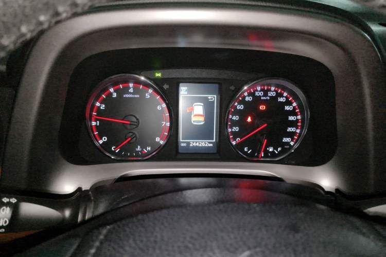 Used Toyota RAV4 2016 2.5L Automatic 4x4 Elite Edition Instrument Cluster