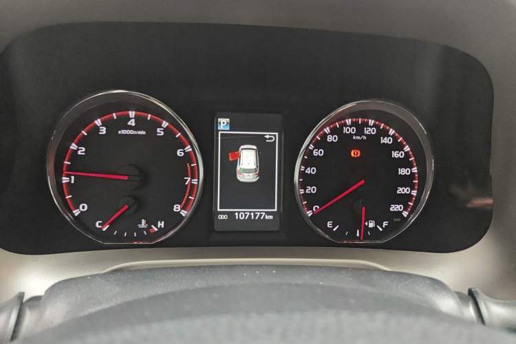 Used Toyota RAV4 2016 2.0L CVT Two-Wheel Drive Smart Edition China V Standard Instrument Cluster