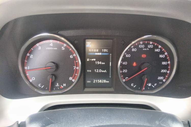 Used Toyota RAV4 2016 2.5L Automatic 4x4 Elite Edition Instrument Cluster