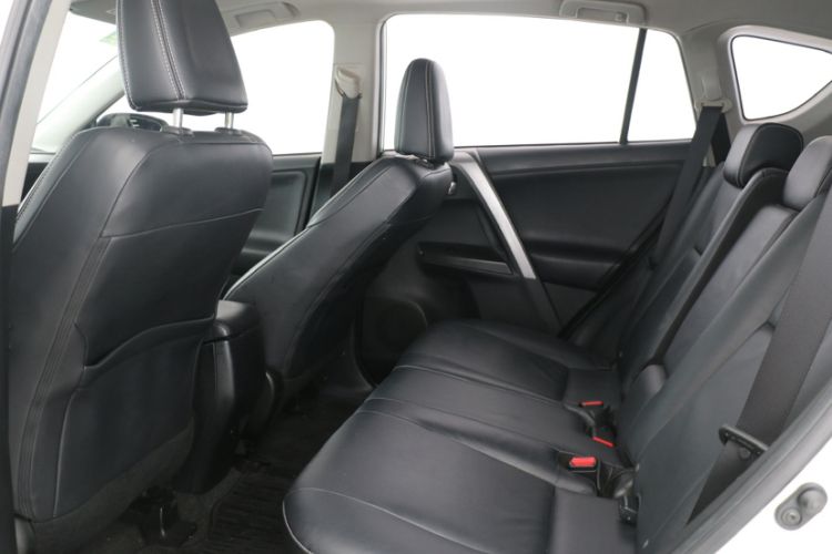 Used Toyota RAV4 2016 2.0L CVT Two-Wheel Drive Smart Edition China V Standard Interior 5