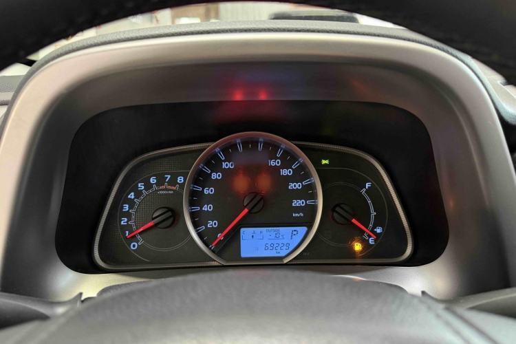 Used Toyota RAV4 2016 2.0L CVT Two-Wheel Drive Comfort Edition China V Standard Interior 8