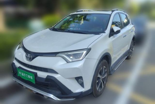 Used Toyota RAV4 2016 2.0L CVT Two-Wheel Drive Fashion Edition China V Standard