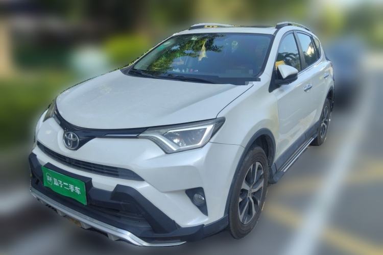 Used Toyota RAV4 2016 2.0L CVT Two-Wheel Drive Fashion Edition China V Standard Guazi used car, China used car export, Used car for sale, Used cars, Cheapest cars for sale