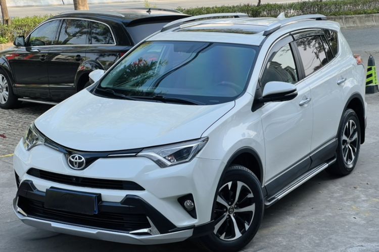 Used Toyota RAV4 2016 2.0L CVT Two-Wheel Drive Fashion Edition China V Standard Guazi used car, China used car export, Used car for sale, Used  cars, Cheapest cars for sale