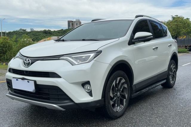 Used Toyota RAV4 2016 2.5L Automatic 4x4 Elite Edition