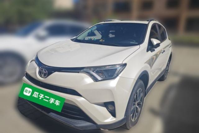 Used Toyota RAV4 2016 2.0L CVT Two-Wheel Drive Fashion Edition China V Standard