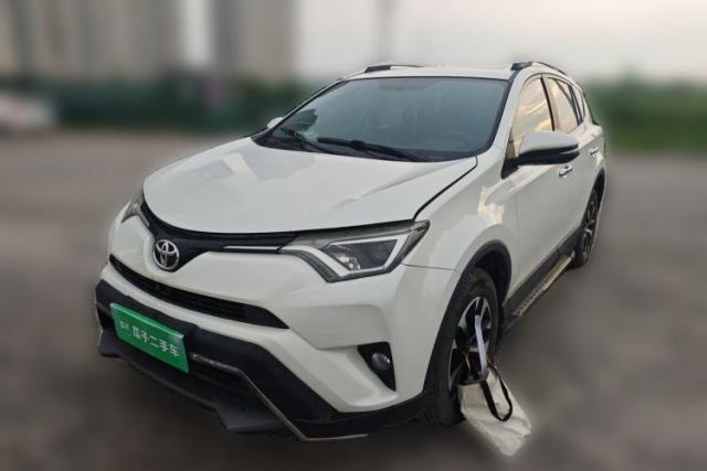Used Toyota RAV4 2016 2.0L CVT Two-Wheel Drive Fashion Edition China V Standard