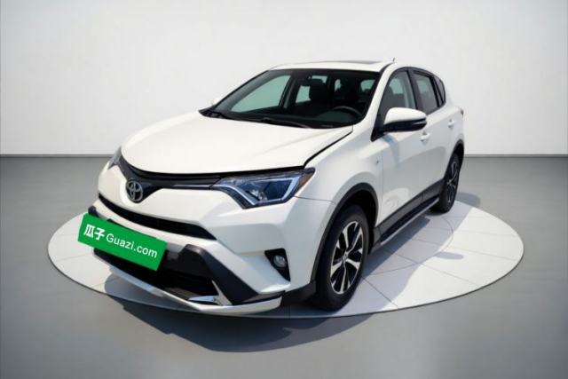 Ojetý Toyota RAV4 2016 2.0L CVT Two-Wheel Drive Urban Edition China V Standard