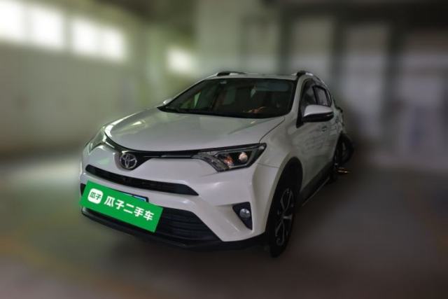 Used Toyota RAV4 2016 2.0L CVT Two-Wheel Drive Fashion Edition China V Standard