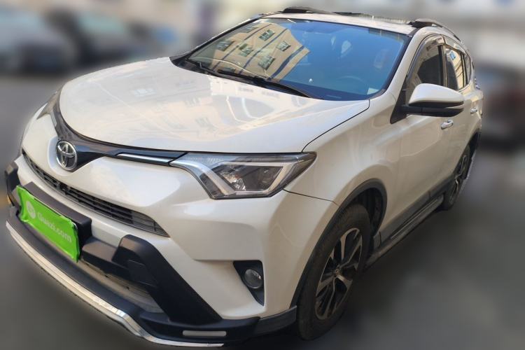Toyota RAV4 2016 2.0L CVT Two-Wheel Drive Fashion Edition China V Standard de segunda mano Guazi used car, China used car export, Used car for sale, Used cars, Cheapest cars for sale
