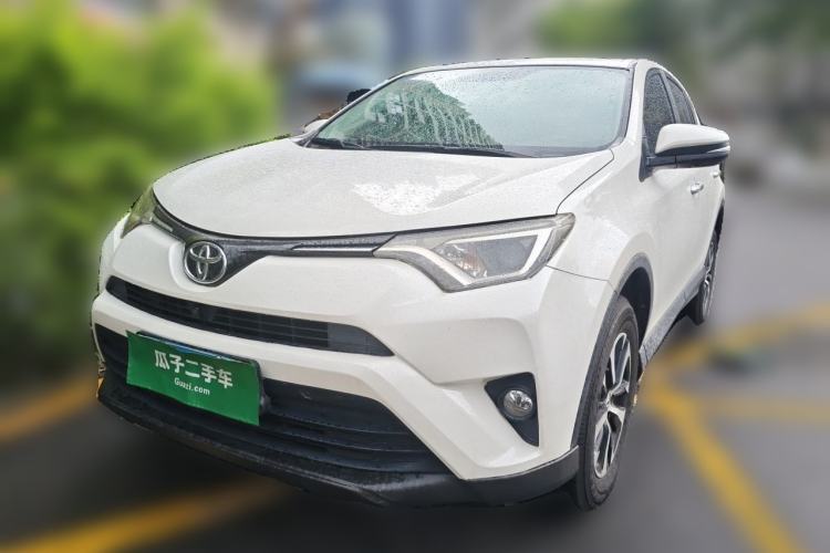 Used Toyota RAV4 2016 2.0L CVT Two-Wheel Drive Fashion Edition China V Standard Guazi used car, China used car export, Used car for sale, Used cars, Cheapest cars for sale