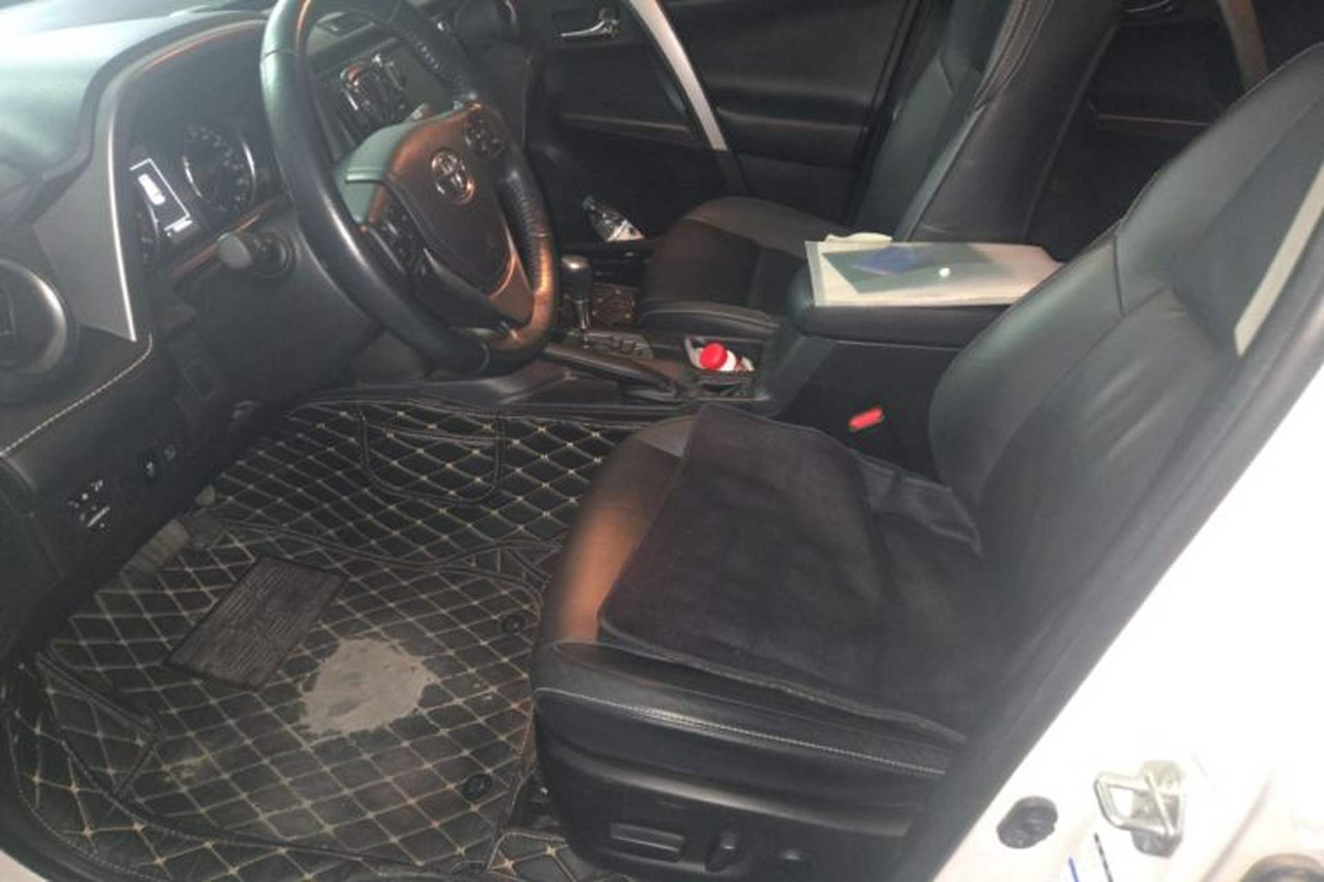 Used Toyota RAV4 2016 2.0L CVT 4x4 New Edition China V Standard Left Front Seat