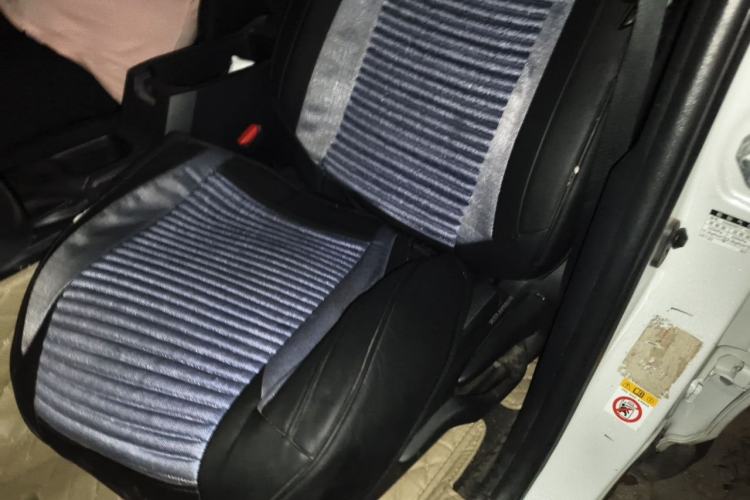 Used Toyota RAV4 2016 2.0L CVT Two-Wheel Drive Fashion Edition China V Standard Left Front Seat