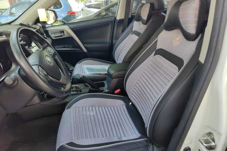 Used Toyota RAV4 2016 2.0L CVT 4x4 New Edition China V Standard Left Front Seat