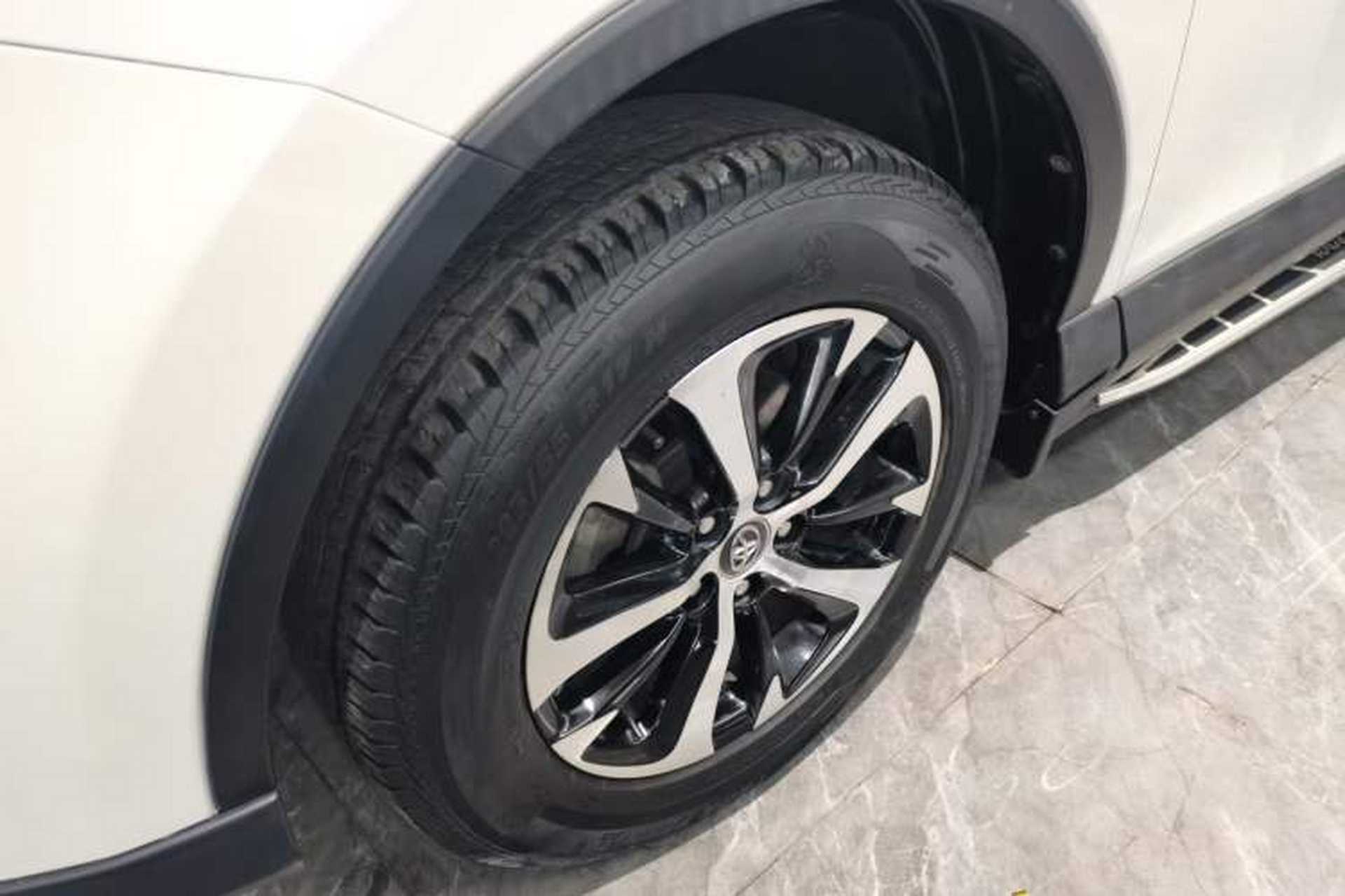 Used Toyota RAV4 2016 2.0L CVT Two-Wheel Drive Urban Edition China V Standard Left Front Wheel Hub