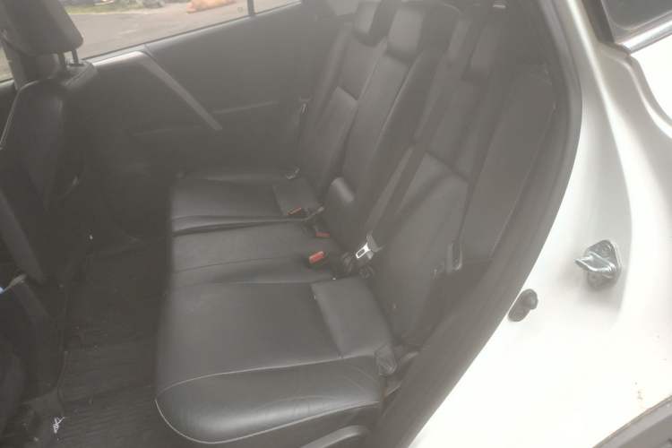 Used Toyota RAV4 2016 2.5L Automatic 4x4 Elite Edition Left Rear Seat