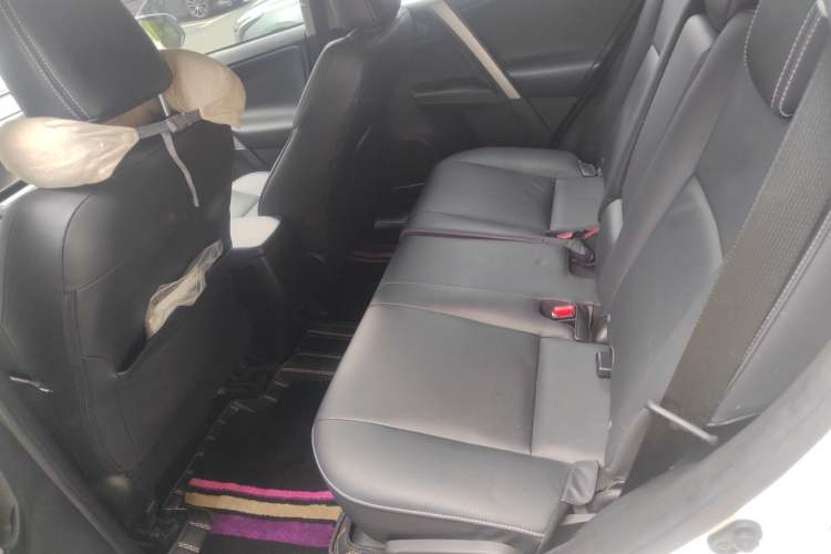 Used Toyota RAV4 2016 2.5L Automatic 4x4 Elite Edition Left Rear Seat
