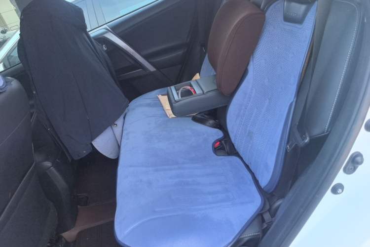 Used Toyota RAV4 2016 2.5L Automatic 4x4 Prestige Edition Left Rear Seat
