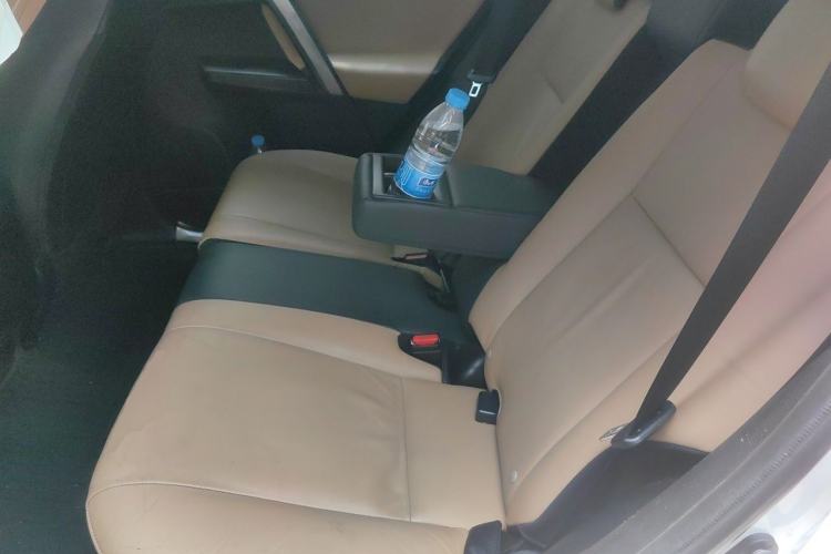 Used Toyota RAV4 2016 2.5L Automatic 4x4 Elite Edition Left Rear Seat