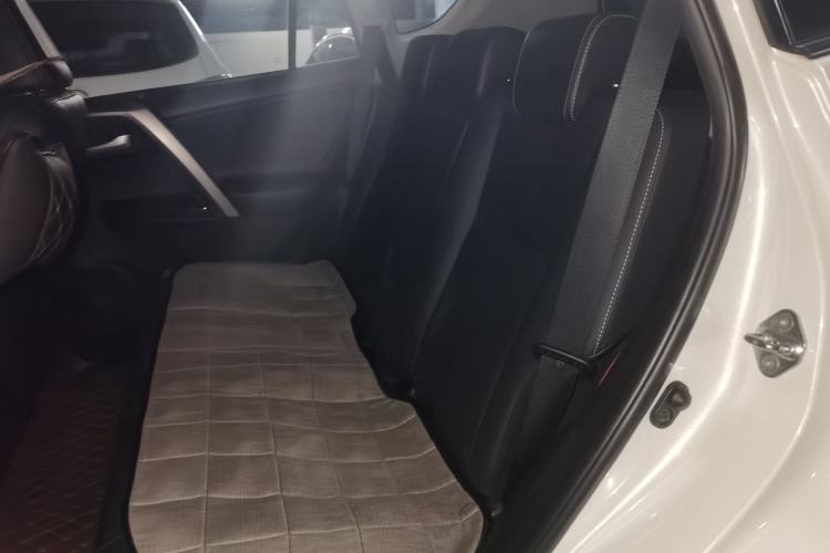 Used Toyota RAV4 2016 2.5L Automatic 4x4 Elite Edition Left Rear Seat