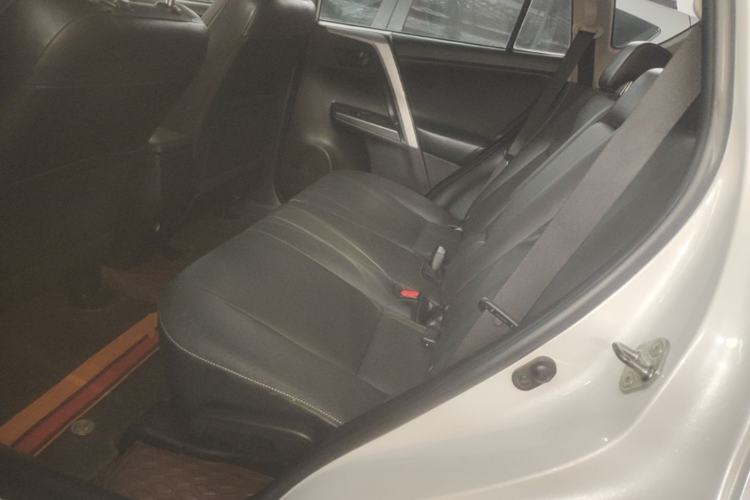 Used Toyota RAV4 2016 2.5L Automatic 4x4 Elite Edition Left Rear Seat