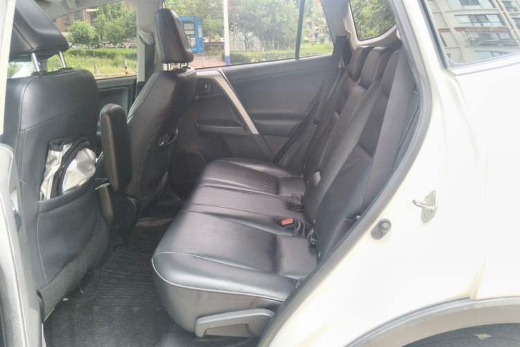 Used Toyota RAV4 2016 2.5L Automatic 4x4 Elite Edition Left Rear Seat