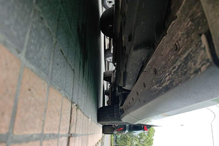 Used Toyota RAV4 2016 2.0L CVT Two-Wheel Drive Fashion Edition China V Standard Left Side Sill