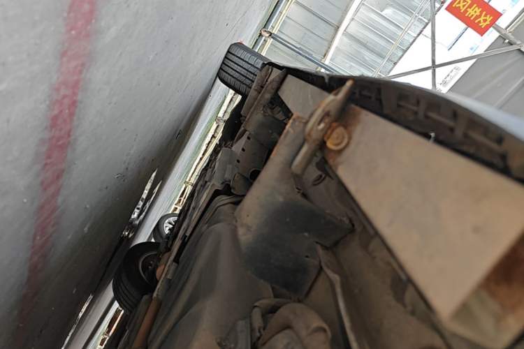 Used Toyota RAV4 2016 2.0L CVT Two-Wheel Drive Fashion Edition China V Standard Left Side Sill
