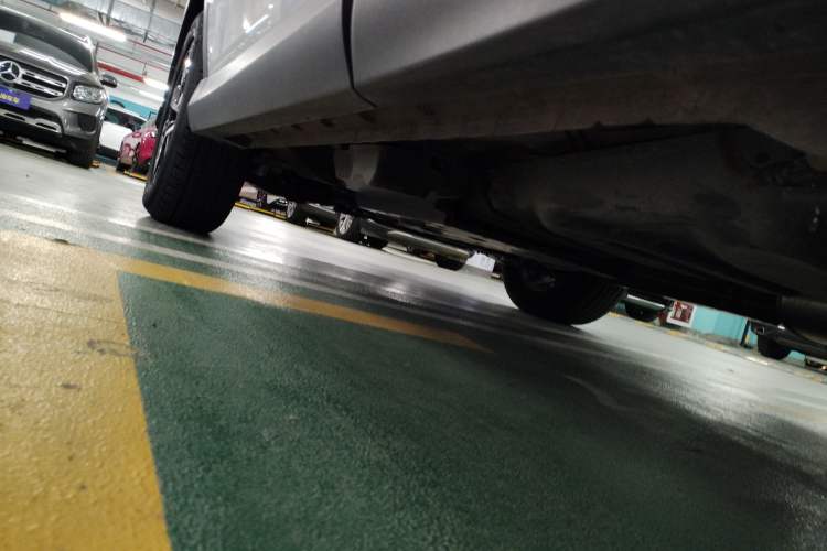 Used Toyota RAV4 2016 2.0L CVT Two-Wheel Drive Urban Edition China V Standard Left Side Sill