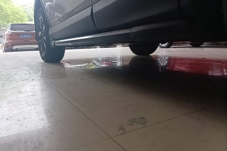 Used Toyota RAV4 2016 2.0L CVT Two-Wheel Drive Smart Edition China V Standard Left Side Sill