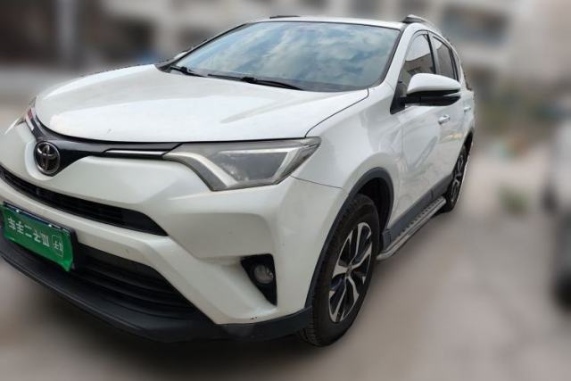 Used Toyota RAV4 2016 2.0L CVT Two-Wheel Drive Comfort Edition China V Standard